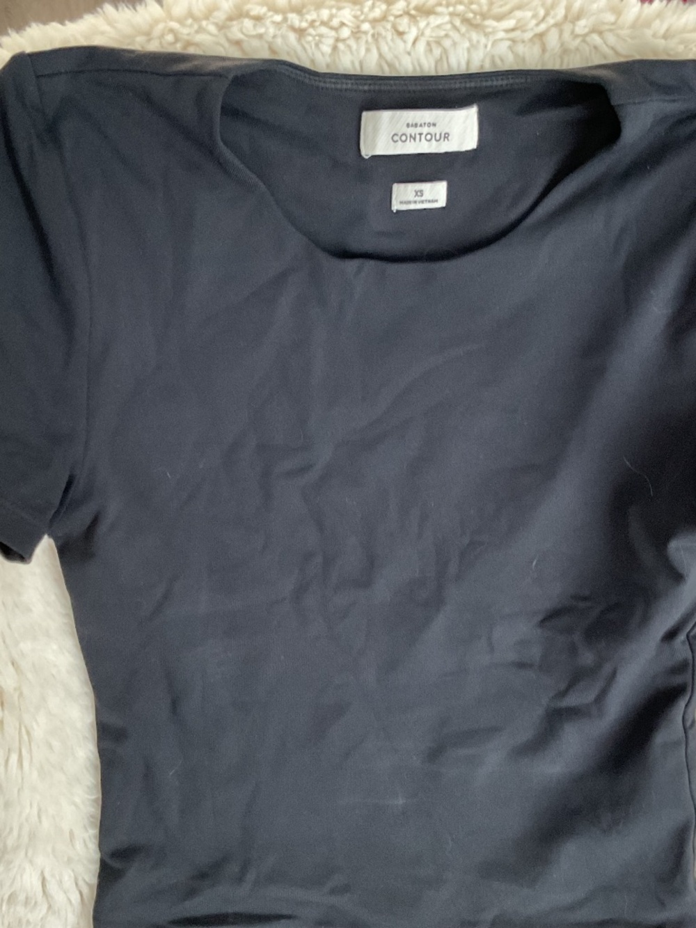 Aritzia- Babaton Contour